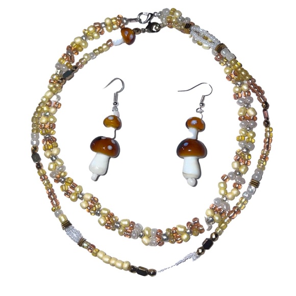 Handmade | Boho Mushroom Beaded Choker Set w/ Earrings - Picture 1 of 8